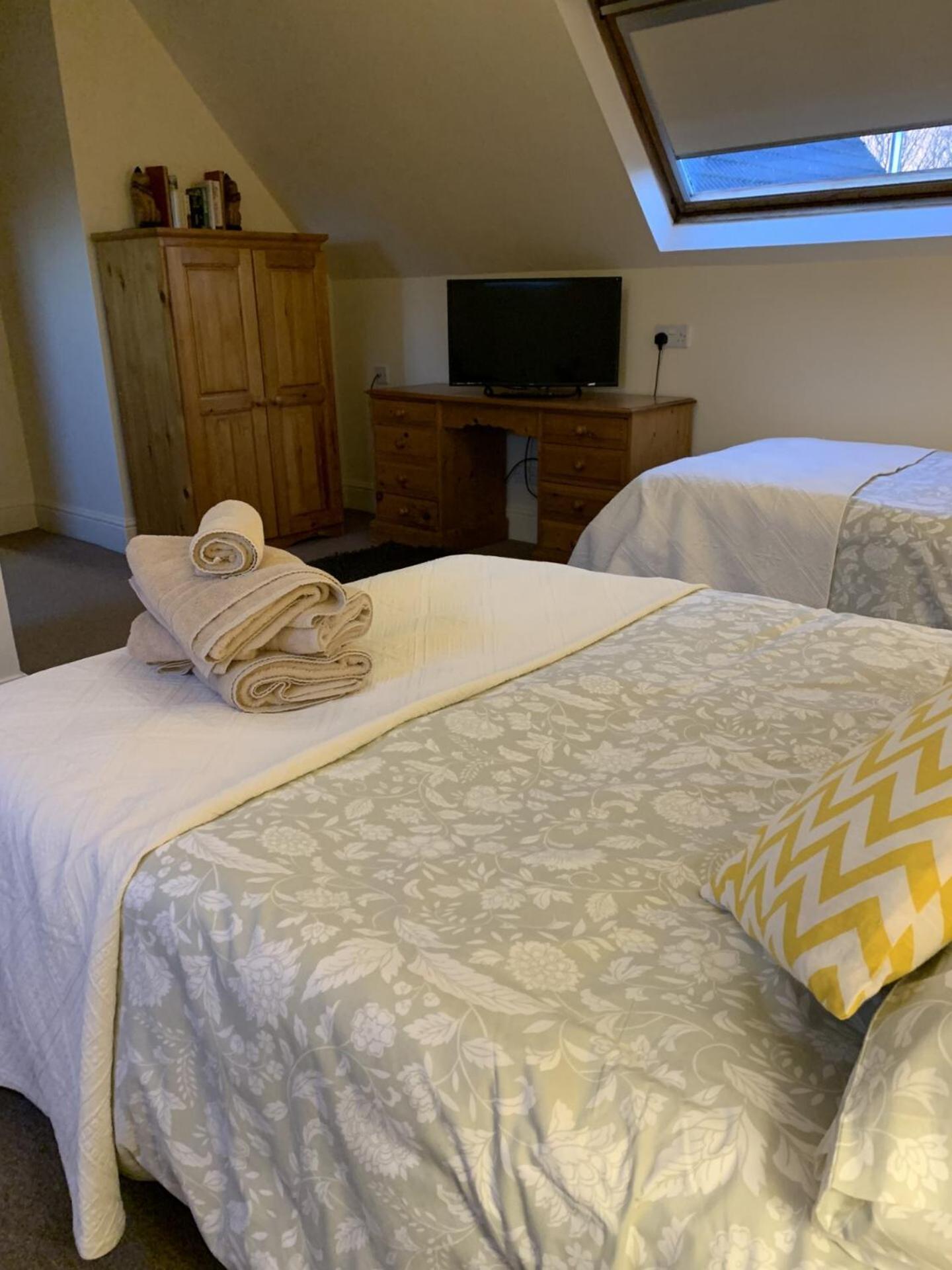 Robeanne House Holiday Accommodation Shiptonthorpe Bilik gambar