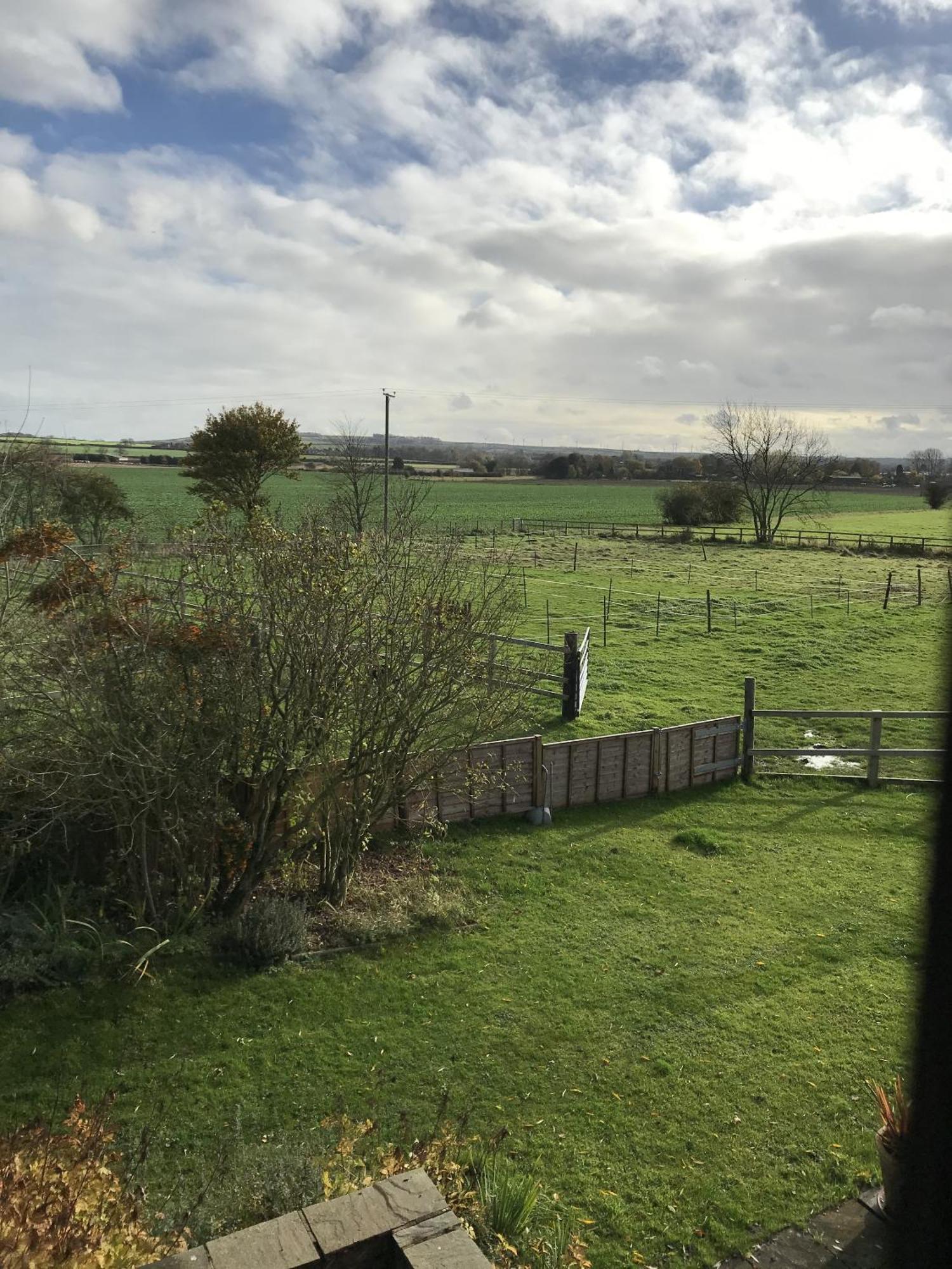 Robeanne House Holiday Accommodation Shiptonthorpe Bilik gambar